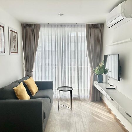 Town Sukhumvit 71 Apartment Банкок Екстериор снимка