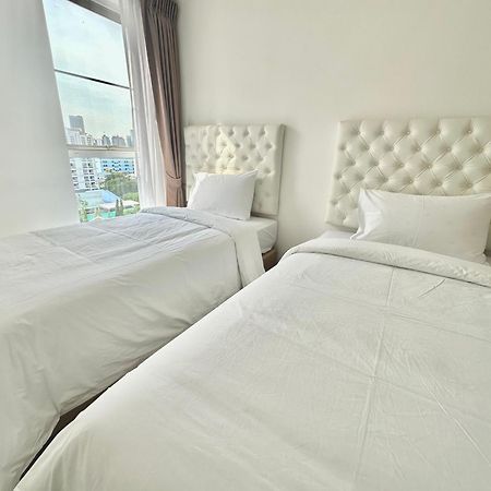 Town Sukhumvit 71 Apartment Банкок Екстериор снимка