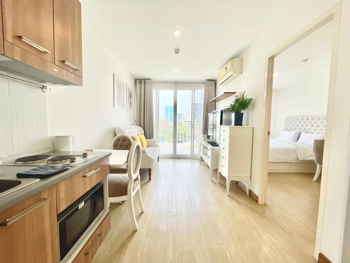 Town Sukhumvit 71 Apartment Банкок Екстериор снимка