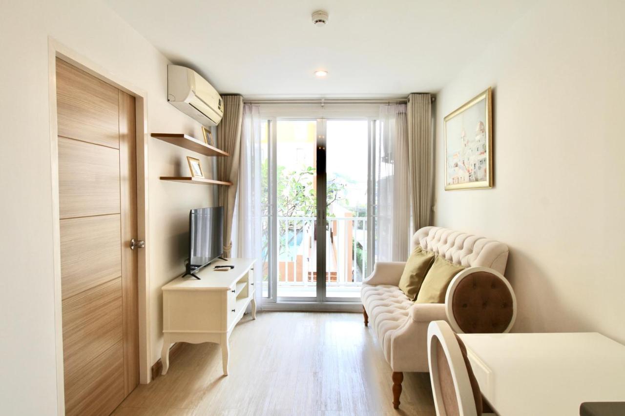 Town Sukhumvit 71 Apartment Банкок Екстериор снимка