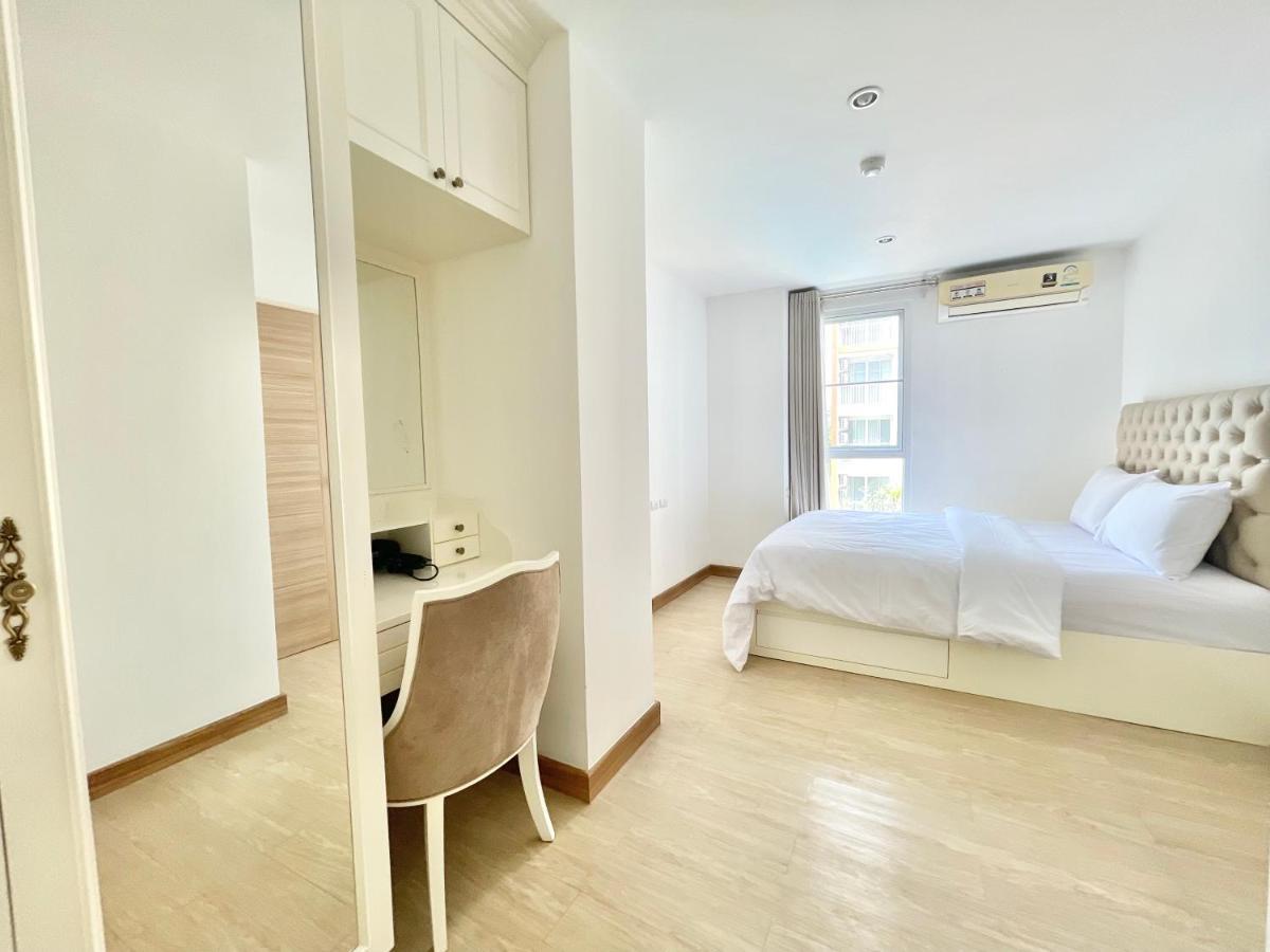 Town Sukhumvit 71 Apartment Банкок Екстериор снимка
