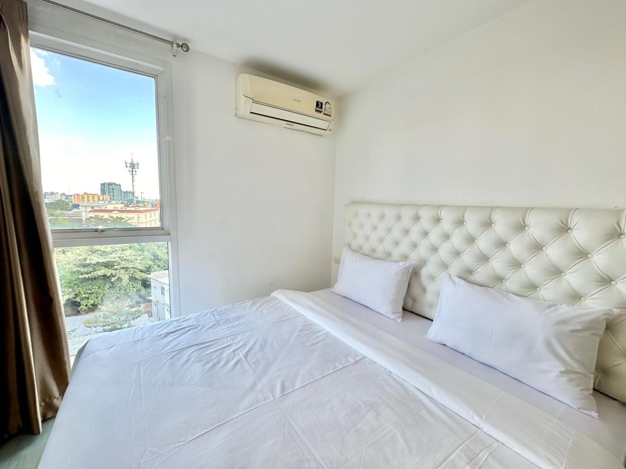 Town Sukhumvit 71 Apartment Банкок Екстериор снимка